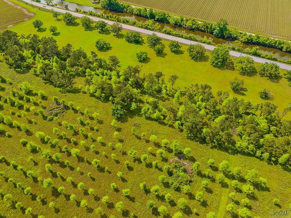 3545 Bayou Black Dr Houma, LA, 70360 Apartments for Rent Zillow