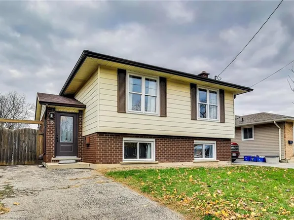 13 Emilie St, Brantford, ON N3S 1S5