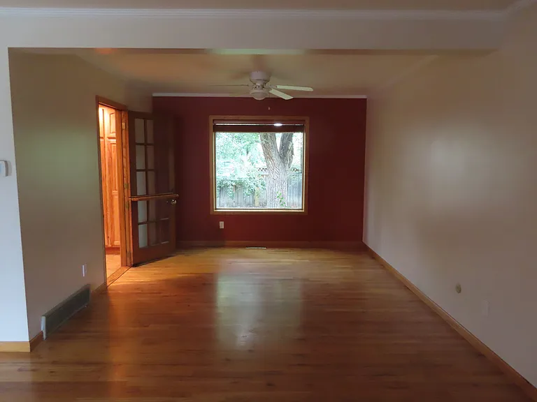 870 Waite Dr — Photo 9