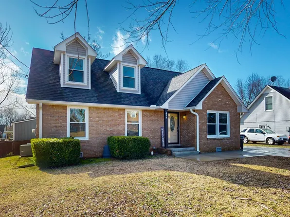 438 Helton Dr, Clarksville, TN 37042