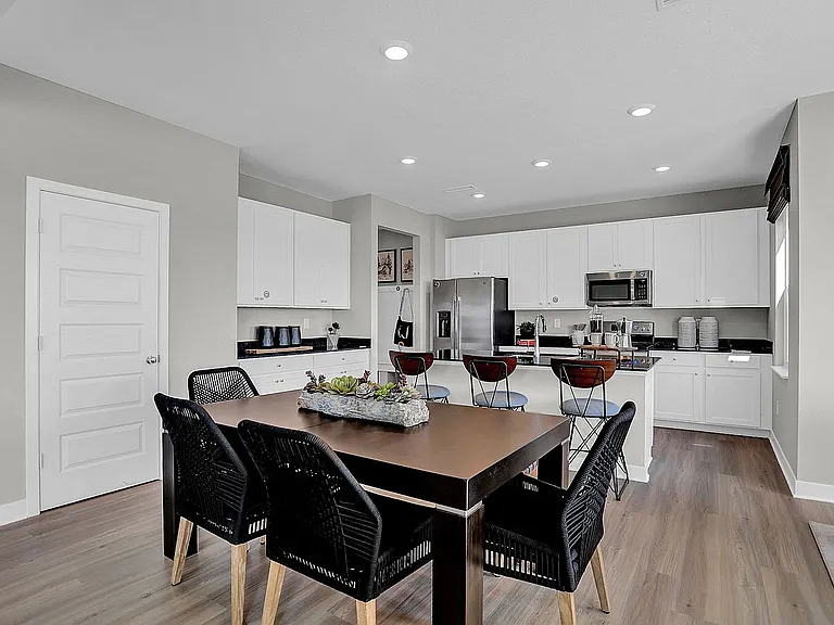 15798 Cobbs Creek Ln — Photo 49