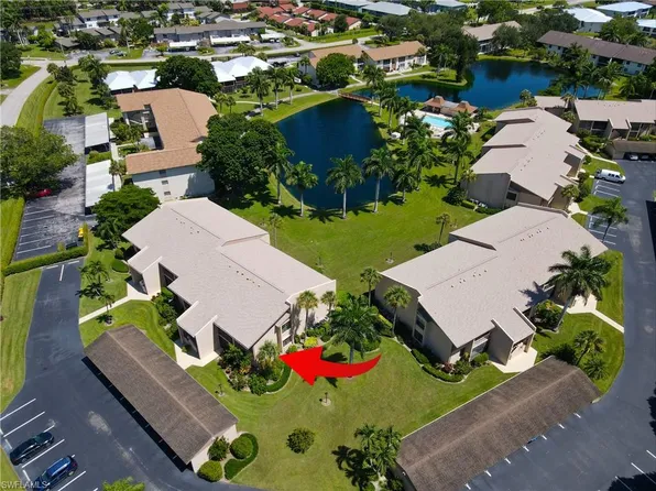 1000 Palm View DR #203, NAPLES, FL 34110