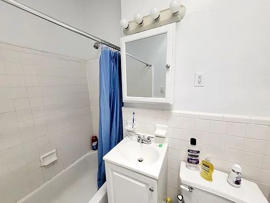 Rented by Douglas Elliman | media 15