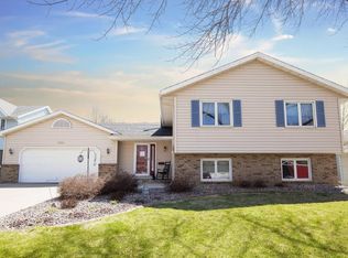 3904 Newport Ln NW, Rochester, MN 55901
