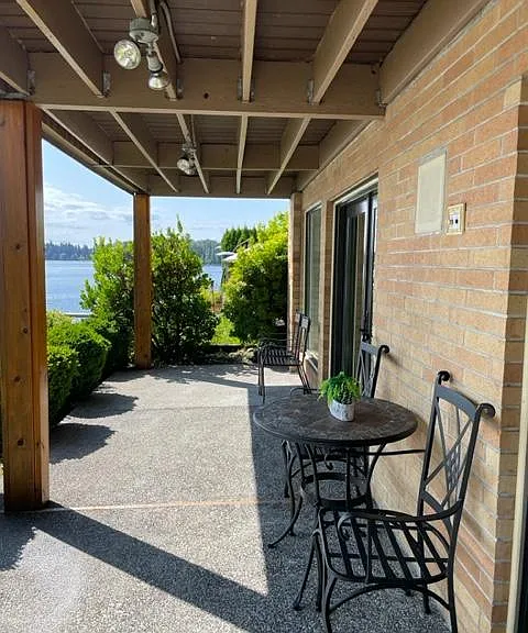 8728 Frances Folsom St SW — Photo 4