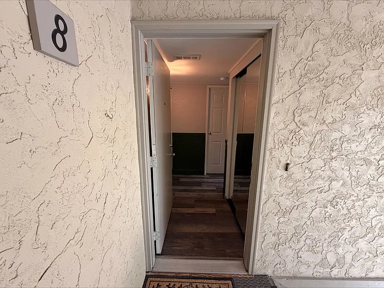 6722 112th Ave NE #8B — Photo 3
