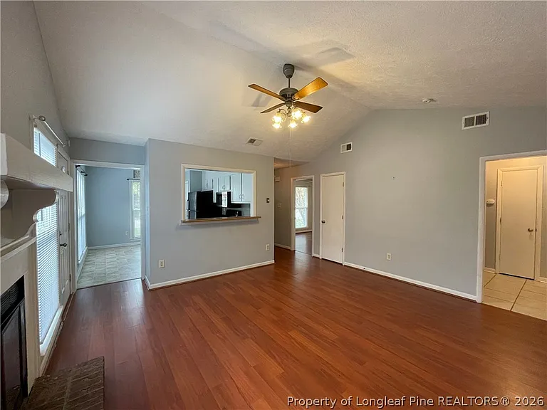 7060 Candlewood Dr — Photo 4