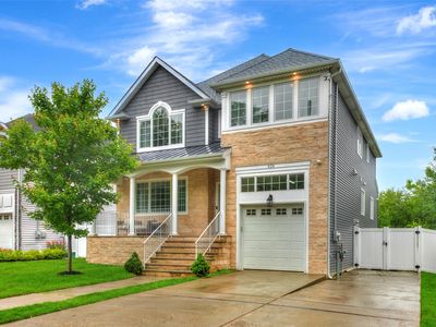 428 Page Avenue, Staten Island, NY, 10307