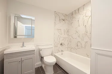 Rented by R New York