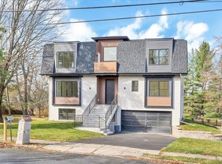 3 Holland Rd, Monroe, NY 10950