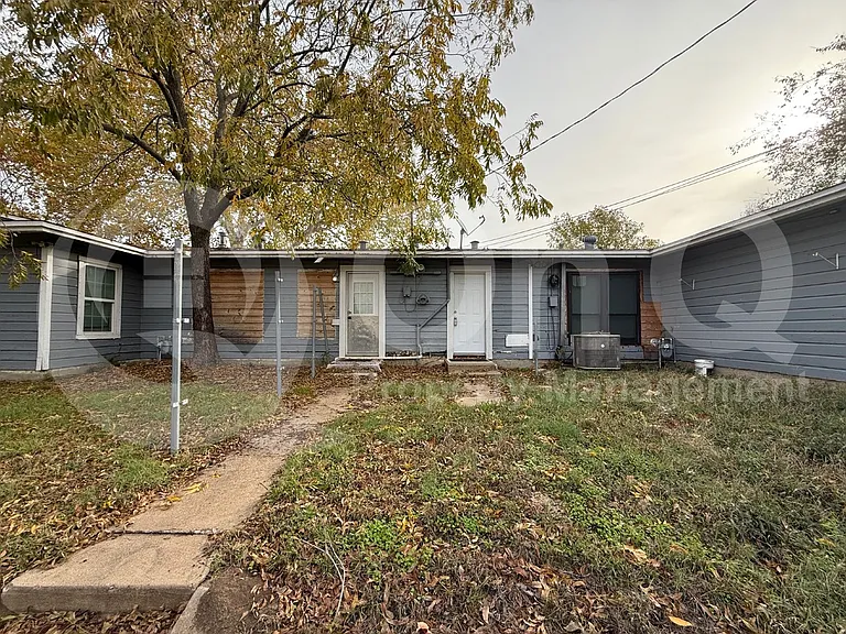 17 Macarthur Dr #B — Photo 13