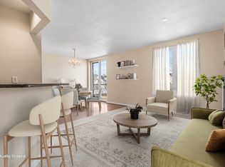100 Marina Dr APT 201, Quincy, MA 02171