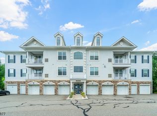 6 Cliff Rd APT A2, Little Falls, NJ 07424