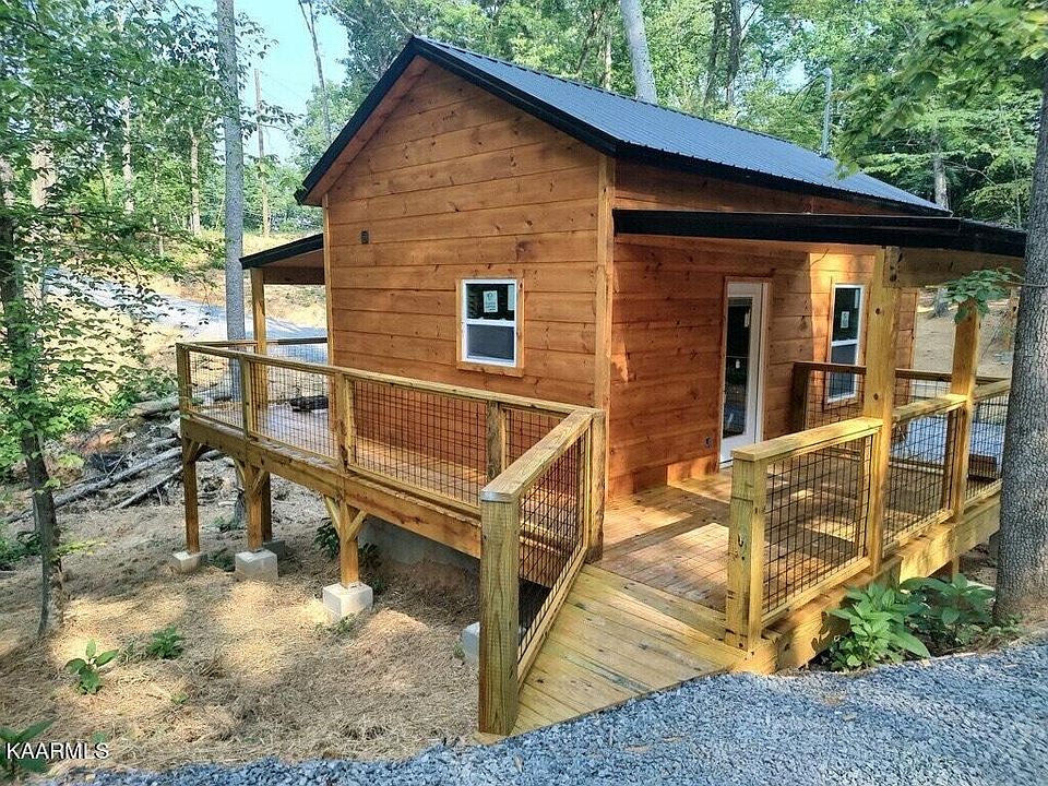 1st image of 3310 Whaley Rd #3