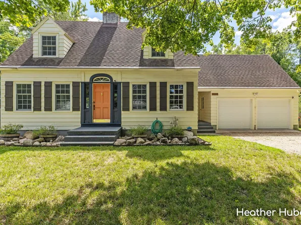 1860 Michigan St NE, Grand Rapids, MI 49503