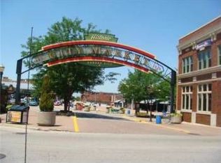 200 Main St APT 102, Kansas City, MO 64105