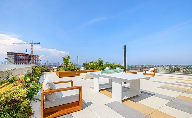 Rented by The Jay Group Inc. | media 16