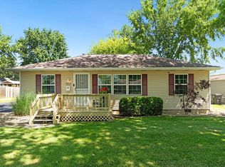 2314 Maplewood Rd, Fort Wayne, IN 46819