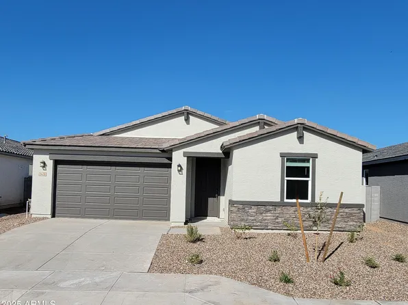 2426 E Grenache Road, San Tan Valley, AZ 85143
