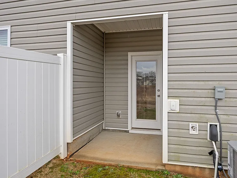 201 Sunriff Ct — Photo 34