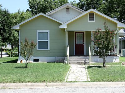 303 Polk St, Luling, TX, 78648