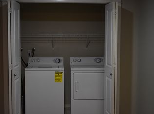 221 9th St APT C201, Kirkland, WA 98033