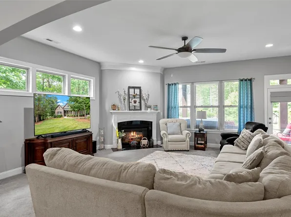 1407 Vickery Dr, Stallings, NC 28104