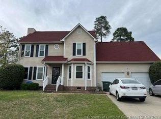 6210 Streeter Dr, Hope Mills, NC 28348