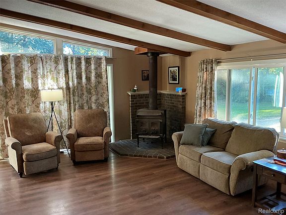2nd image of 6266 Turner Rd