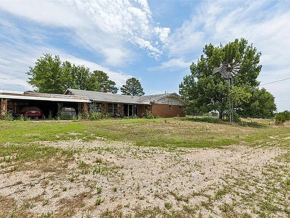 5th image of 43304 Moccasin Trail Rd