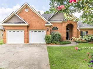 104 Pembroke Point, Centerville, GA 31028
