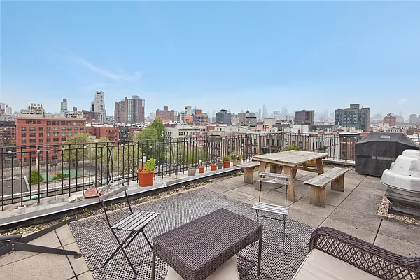 Rented by R New York | media 14