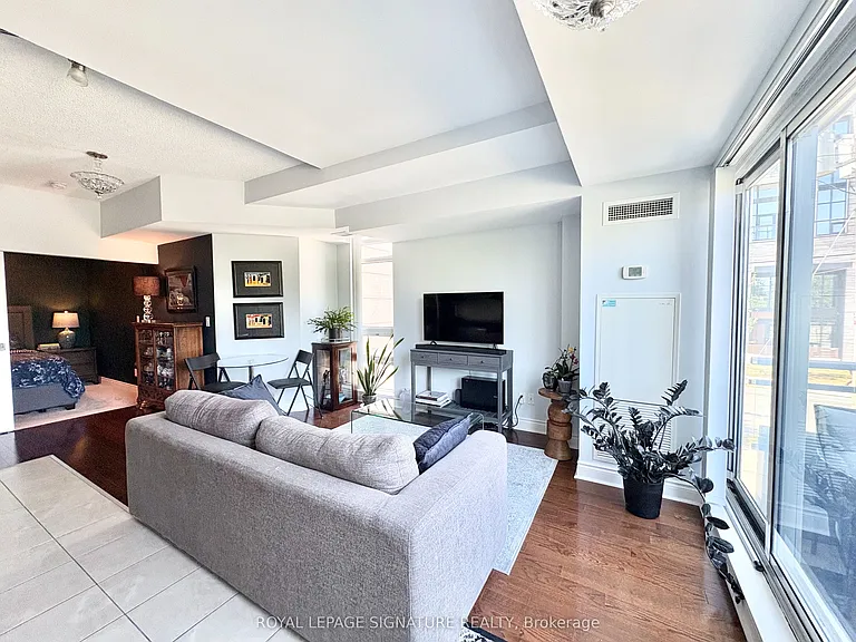 31 Olive Ave #211 — Photo 3