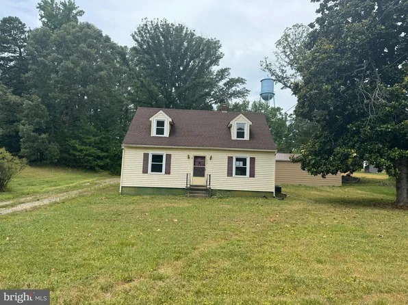 215 Richmond Ave, Mineral, VA 23117