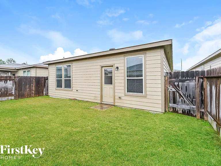 14711 Myrtle Point Dr — Photo 15