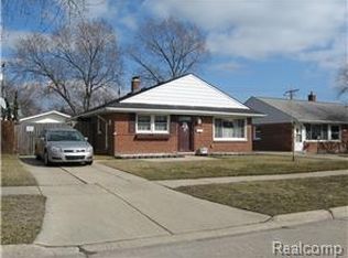18539 Matthews St, Riverview, MI 48193