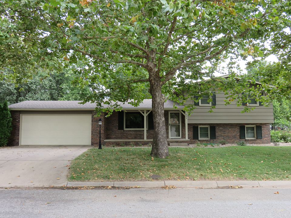 634 N Edgemoor, Buhler