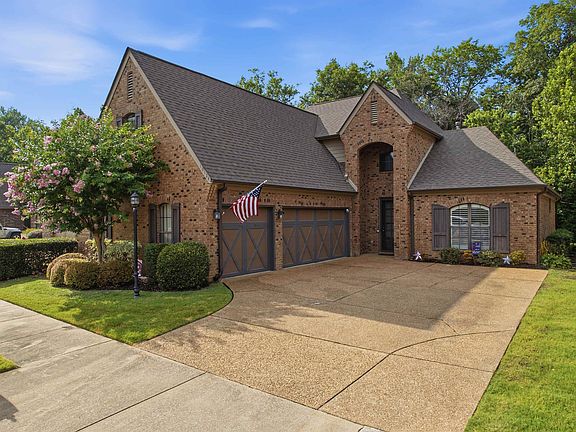 2nd image of 10124 Serenity Dr