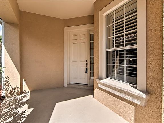 2nd image of 1747 Laurel Glen Pl