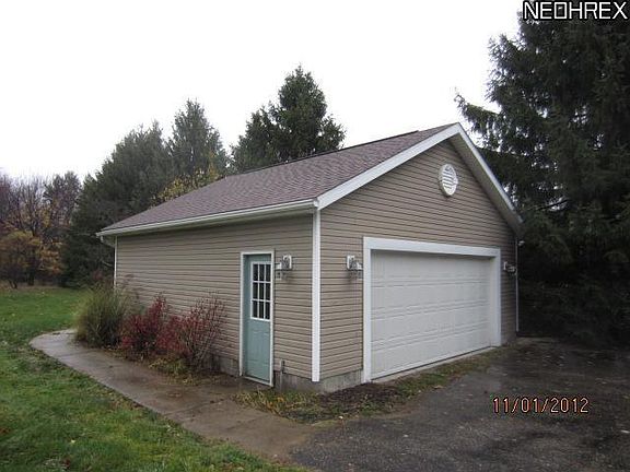 4th image of 751 Northeast Ave