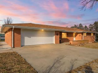 17005 S 68th St, Hickman, NE 68372