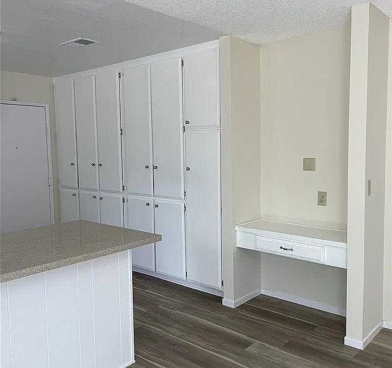 1st image of 13141 E Avenue W10
