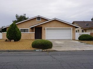 18105 Sunburst Rd, Victorville, CA 92395