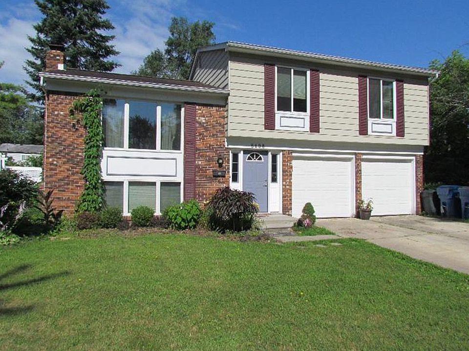 1st image of 8408 Glendale Dr