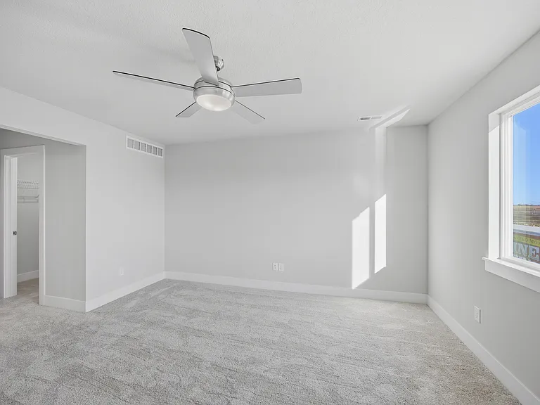 247 Bristlecone Dr — Photo 13