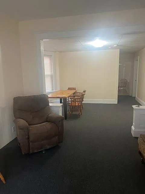 3 bed, 1.5 bath, $1,850 — Photo 4
