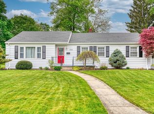 1050 S Thompson St, Jackson, MI 49203