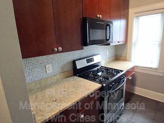 3rd image of 2881 Irving Ave S Unit 105
