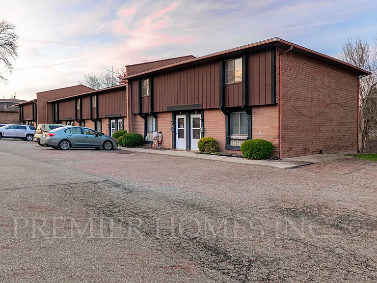3716 Martindale Rd NE #F — Photo 17
