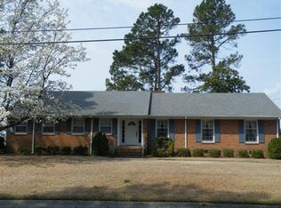 1606 Hardee Rd, Kinston, NC 28504